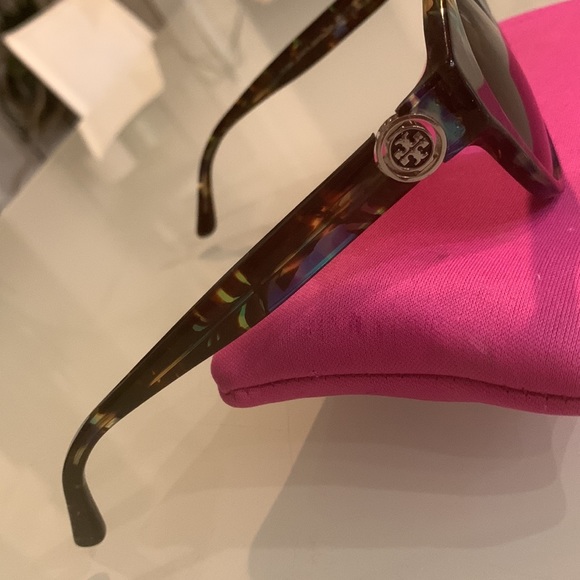 Tory Burch sunglasses - Picture 2 of 10